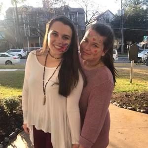 Meet your Posher, Clara